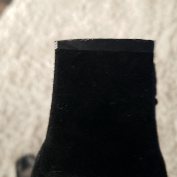 Salvatore Ferragamo Black Suede Shoes Size 7AA - Picture 6 of 6